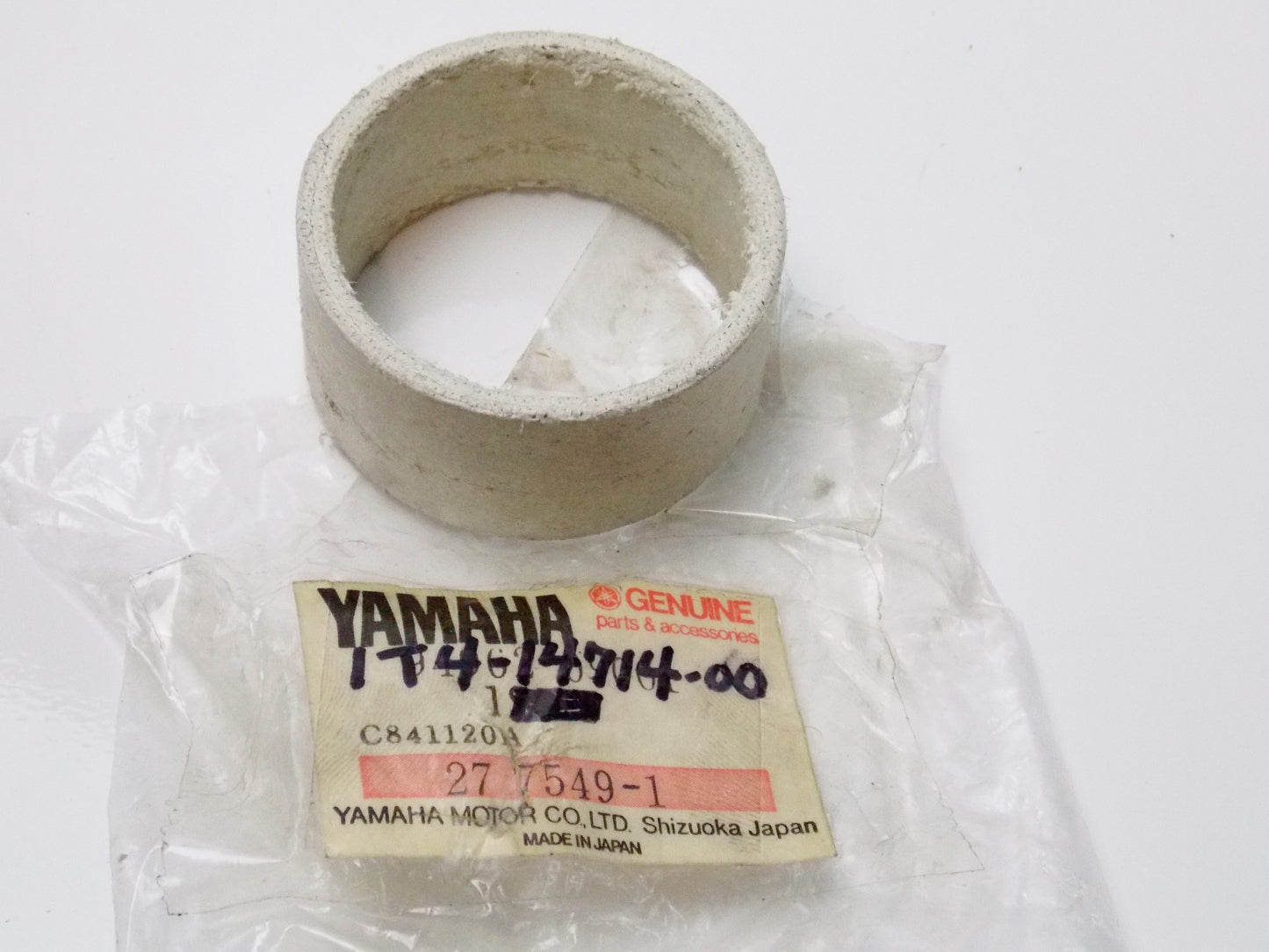 NOS OEM YAMAHA 77-79 XS750/E/F GASKET MUFFLER 1T4-14714-00 - MotoRaider