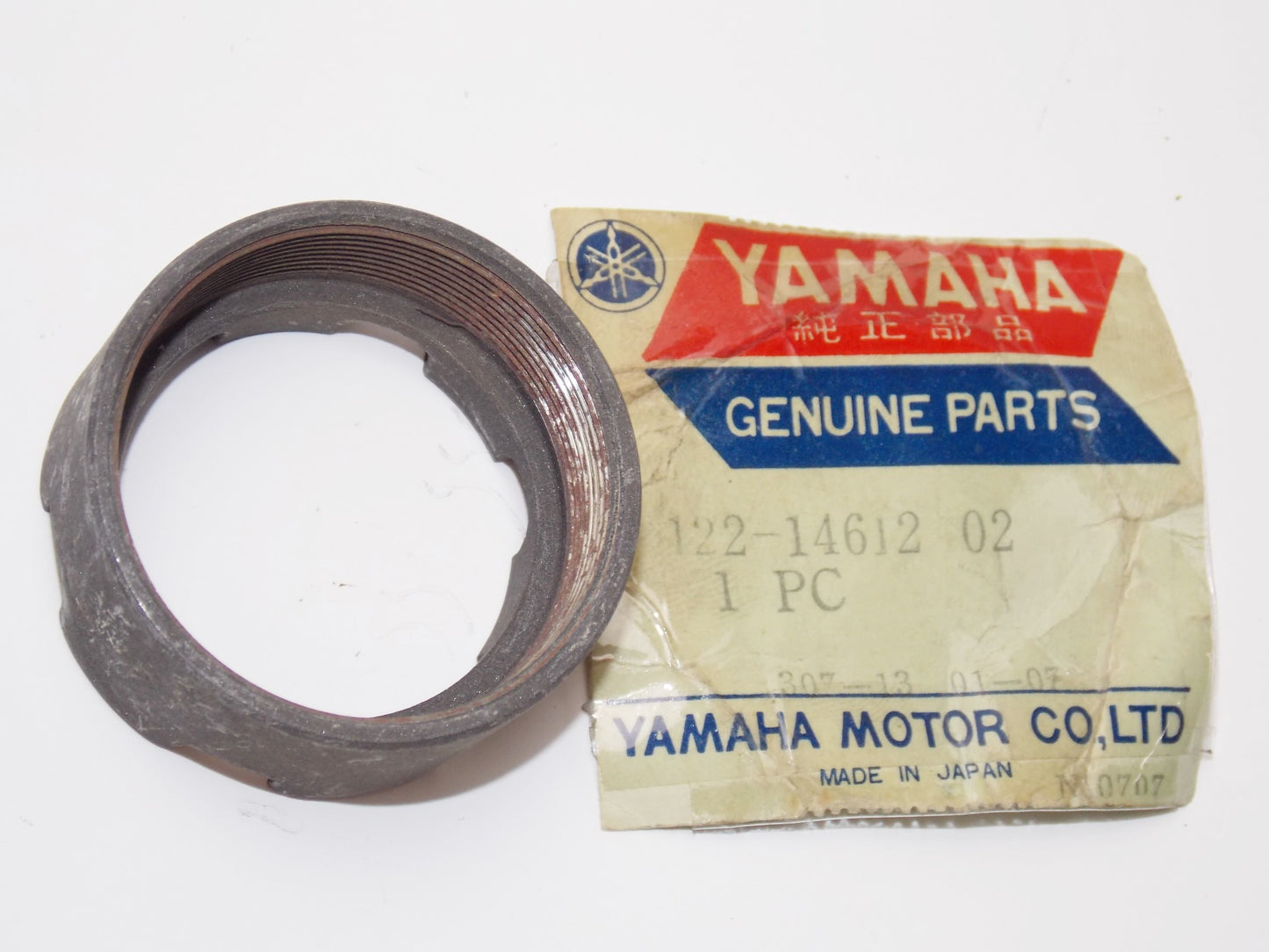 NOS OEM YAMAHA 63-80 YG1/K/T/TK RD60/A/B LB802AC/AD/AE NUT RING 122-14612-02 - MotoRaider