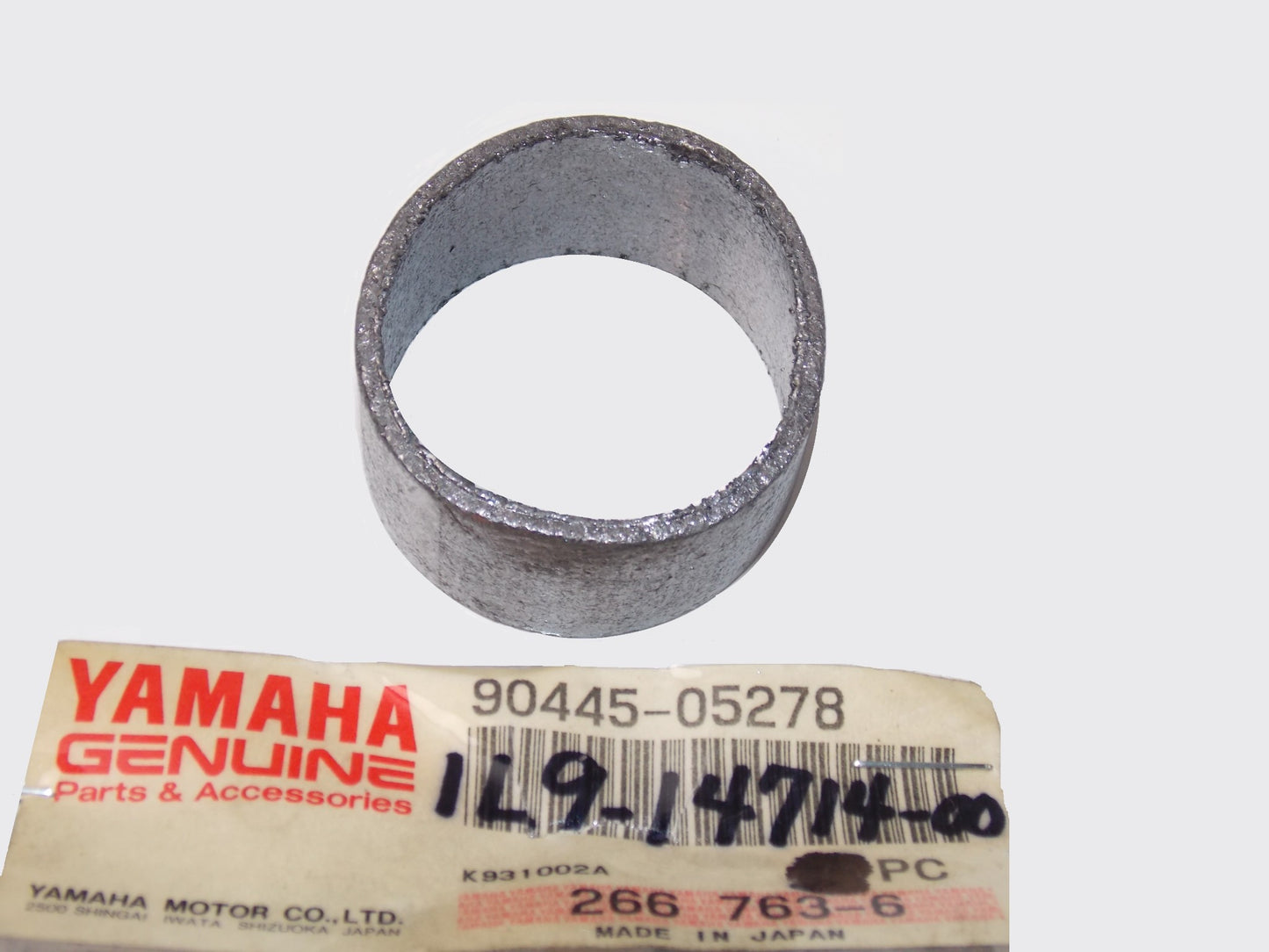 NOS OEM YAMAHA 76-90 XS360C/400D RADIAN GASKET MUFFLERIC.(550K) # 1L9-14714-00 - MotoRaider