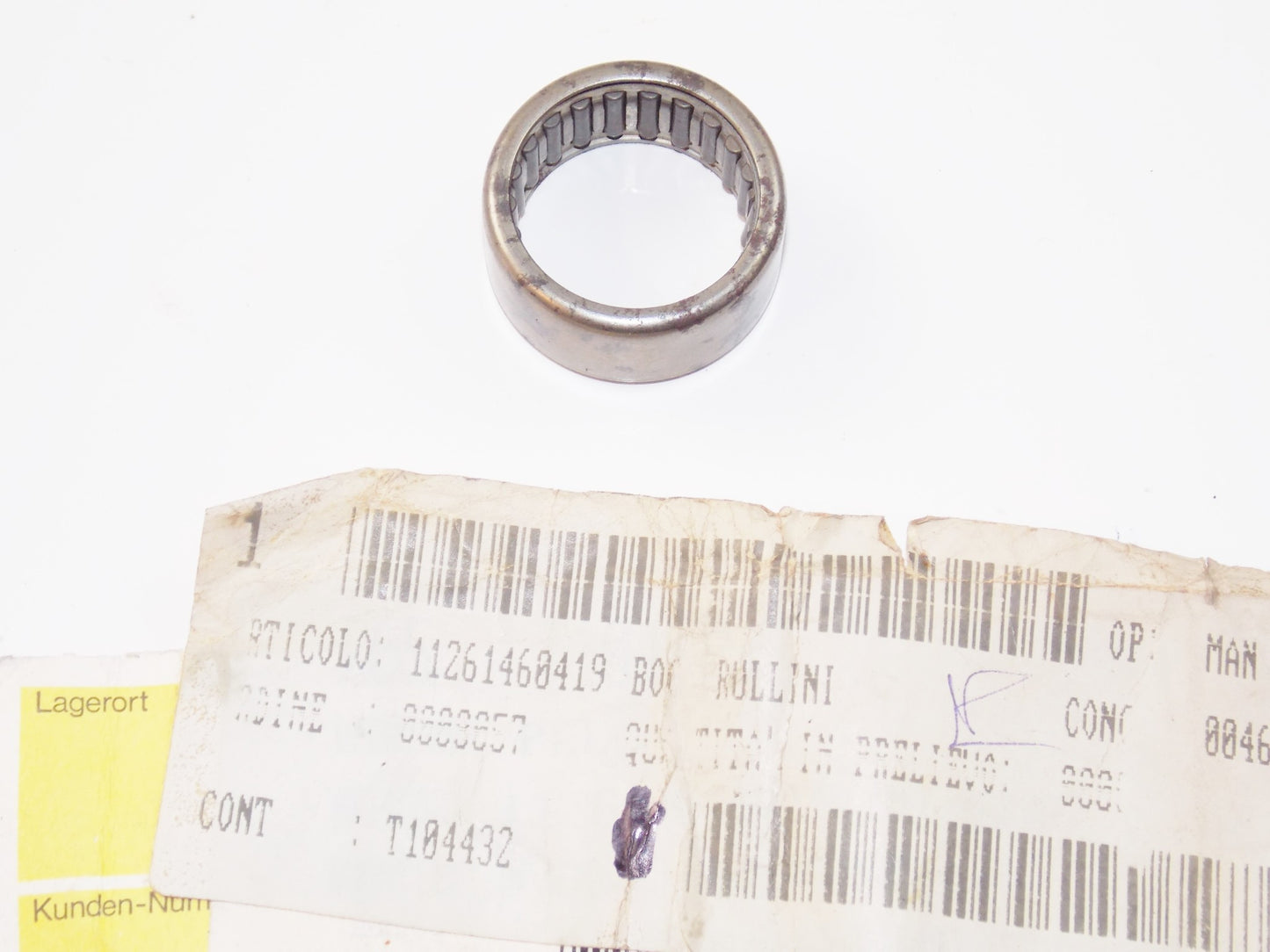 NOS OEM BMW 96-09 K1200GT/LT/RS NEEDLE SLEEVE 20x26x12 11261460420 | 11261460419 - MotoRaider