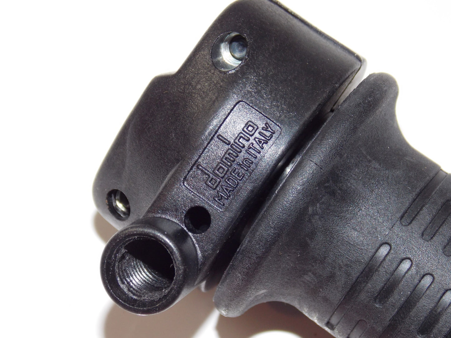 OEM APRILIA 92-96 AMICO LX-SPORT-CAT 50 SR 50/AIR THROTTLE+GRIP DOMINO AP8218137 - MotoRaider