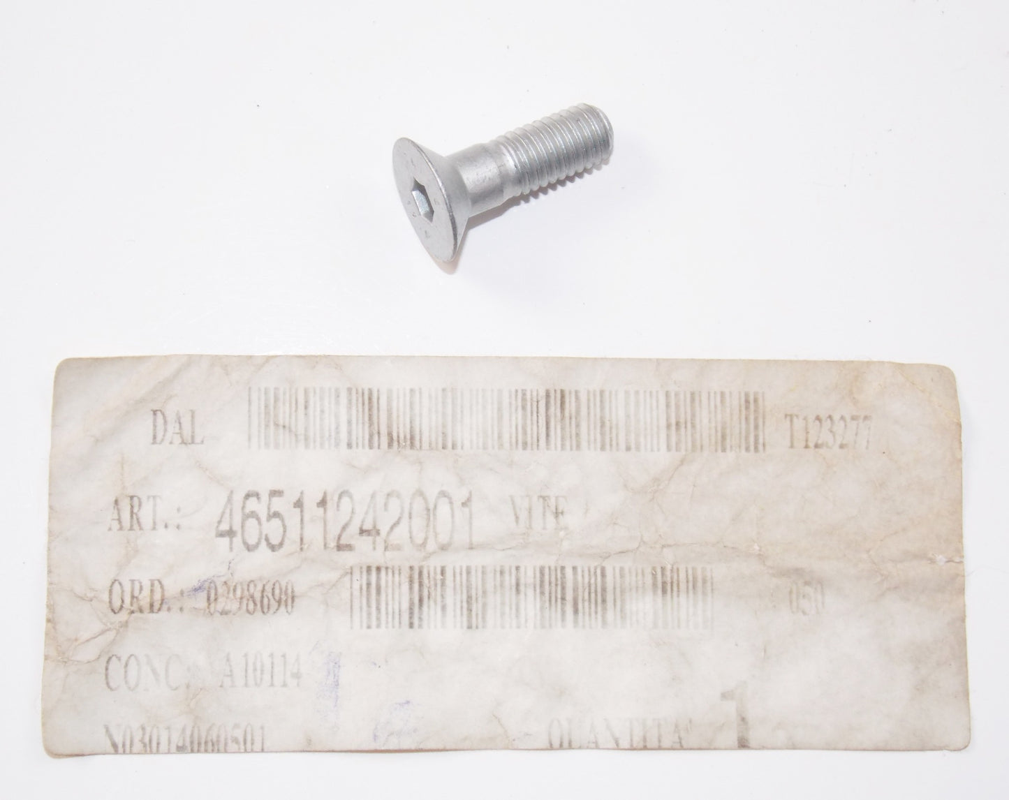NOS OEM BMW 74-96 R100CS/7T/RS/RT/60/65/75/80 COUNTERSUNK HEAD SCREW 46511242001 - MotoRaider