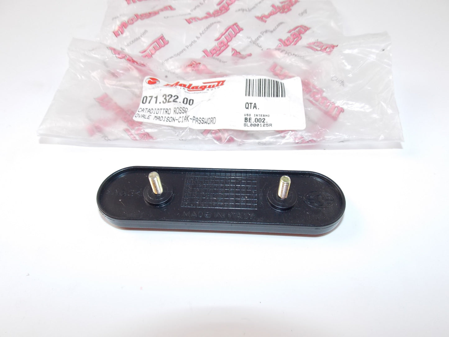 NOS OEM MALAGUTI MADISON-CIAK-PASSWORD OVAL RED REFLECTOR 071.322.00 - MotoRaider