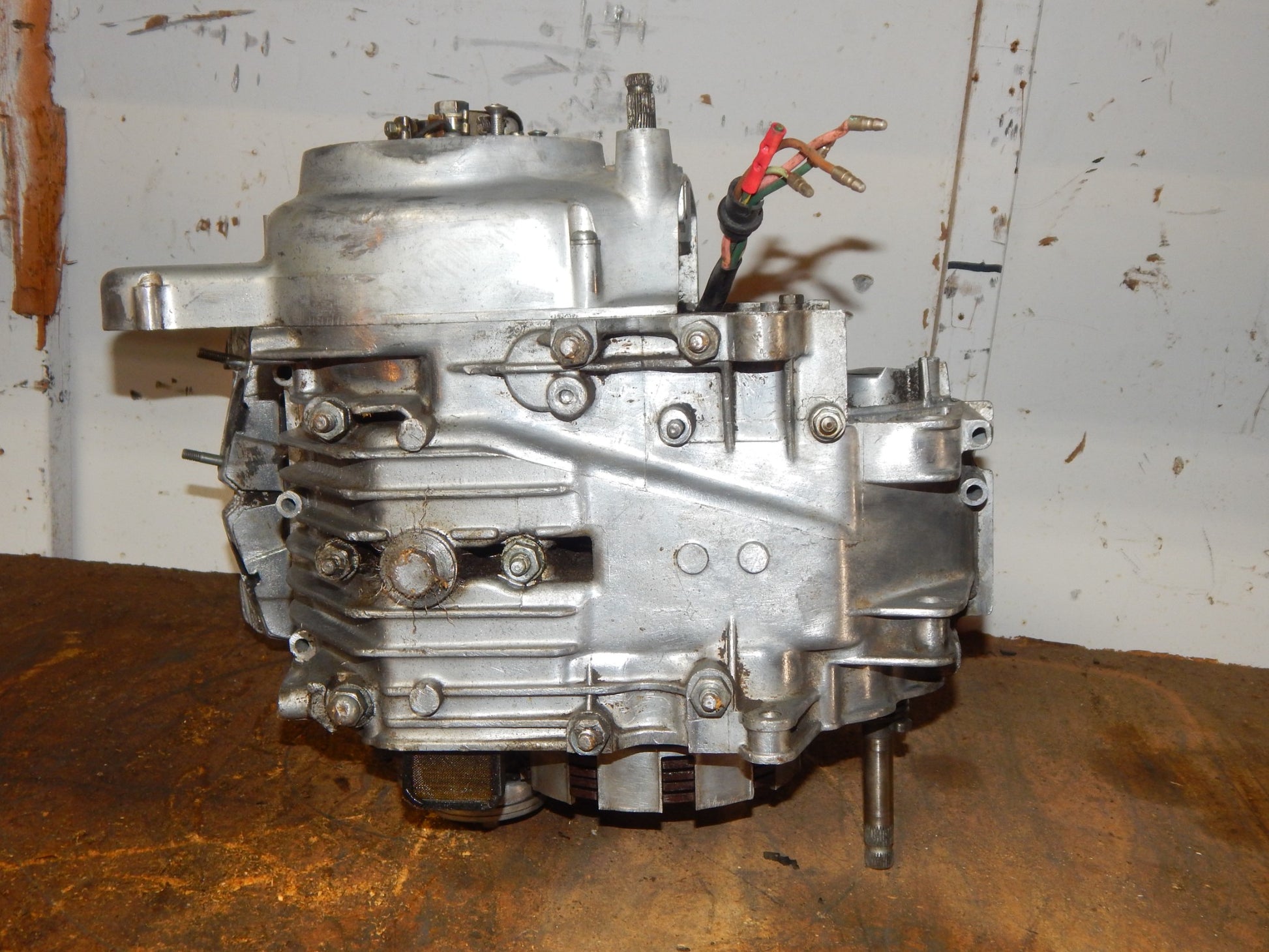 1950's HONDA BABY DREAM 150 CA95 BENLY ENGINE MOTOR CA95E CASES CYLINDER GEARBOX - MotoRaider