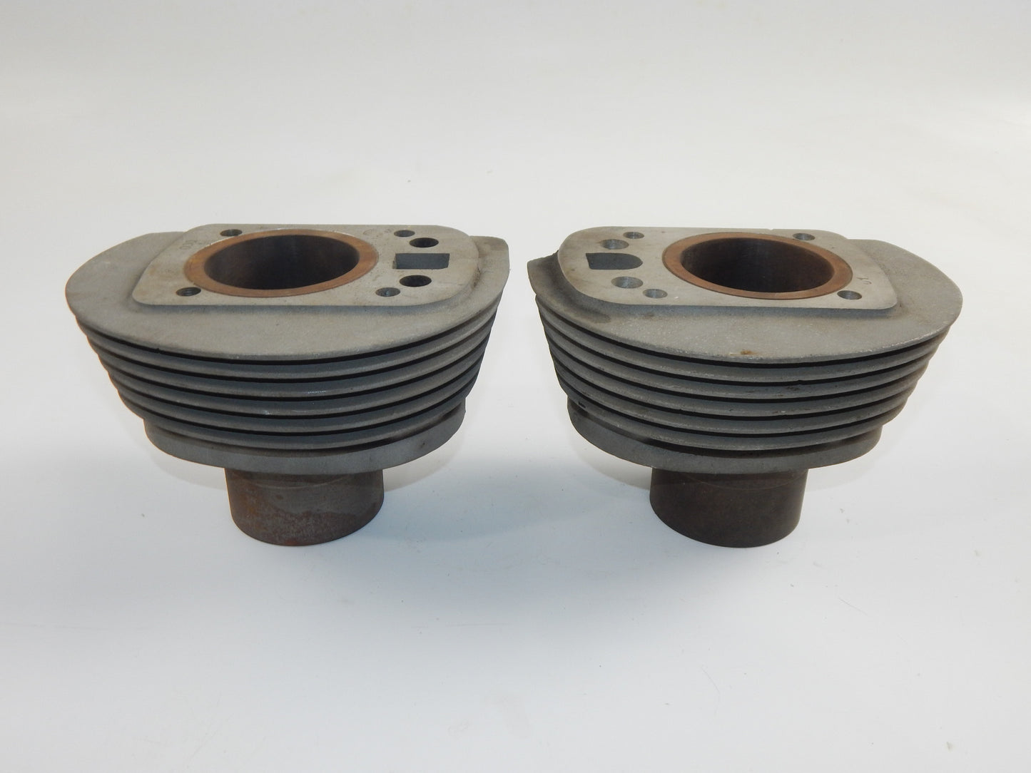 1950-1960's GILERA 300cc TWIN CYLINDER MOTOR ENGINE BORE D=59.50mm VINTAGE ITALY - MotoRaider