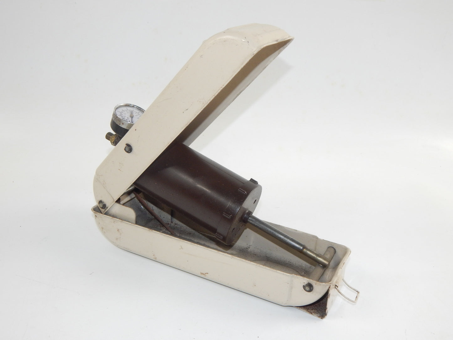 VINTAGE AIR FOOT MANUAL PUMP AUTOMOTIVE MOTORCYCLES CYCLES INFLATABLE METAL BODY - MotoRaider