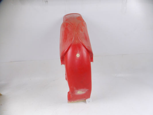 BETA VINTAGE MOTOCYCLE RED MOTOCROSS REAR FENDER 1979 250 L=30" W=91/2" - MotoRaider