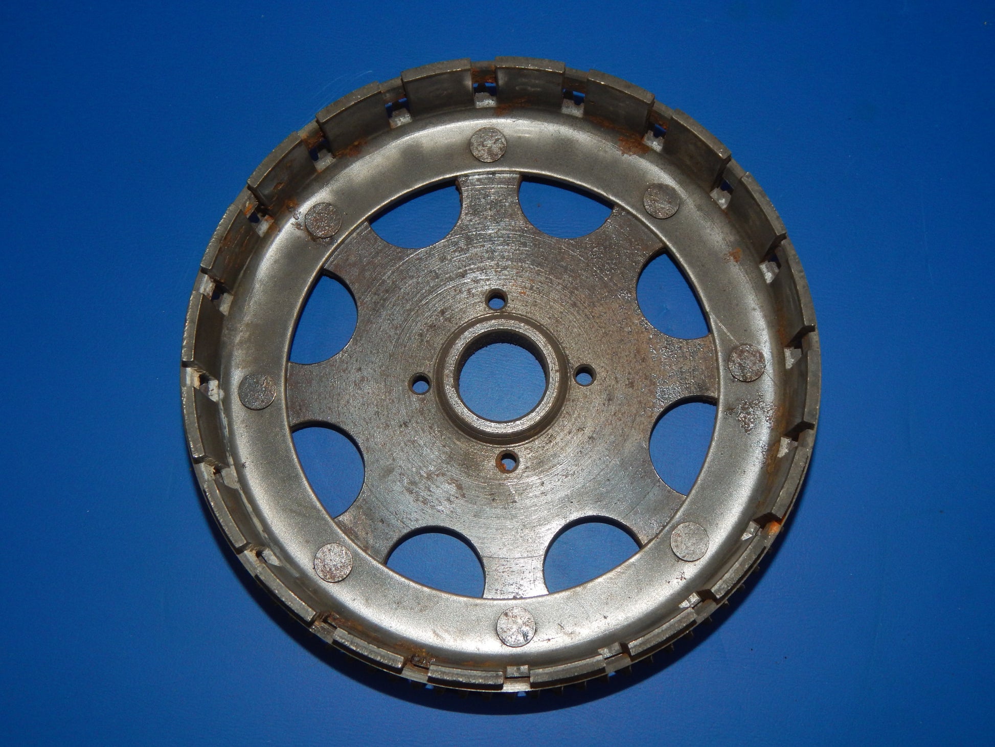 1972-74 HUSQVARNA 250 400 450 CR WR ENGINE MOTOR CLUTCH BASKET VINTAGE - MotoRaider