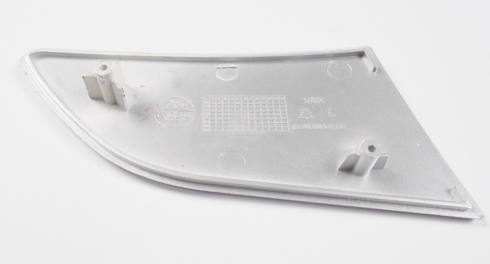 OEM GARELLI Xo 125 150 200 RH PASSENGER  FOOREST HOUSING PANEL GA428A56241199 - MotoRaider