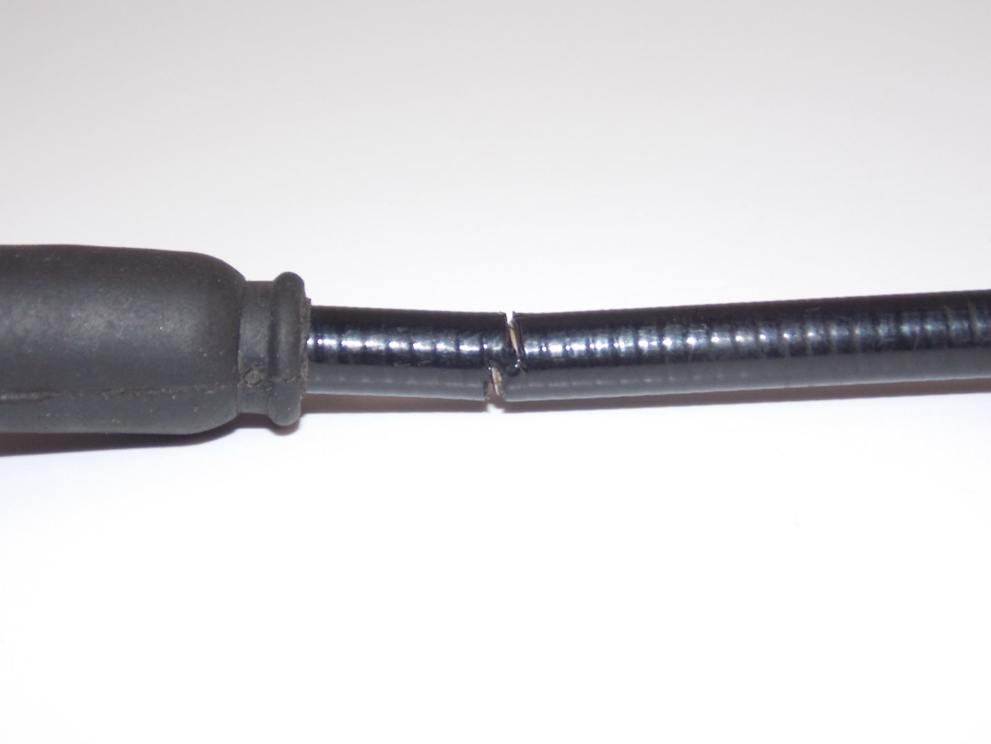 NOS OEM 1997 DUCATI 600 THROTTLE CONTROL CLOSING CABLE 65610132A - MotoRaider