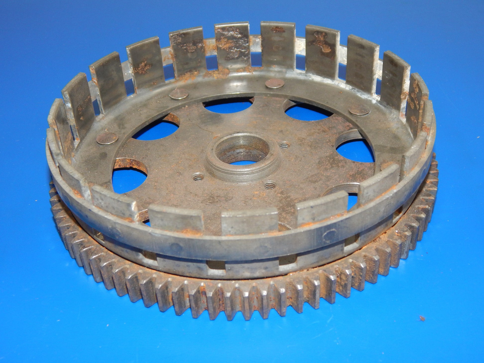 1972-74 HUSQVARNA 250 400 450 CR WR ENGINE MOTOR CLUTCH BASKET VINTAGE - MotoRaider