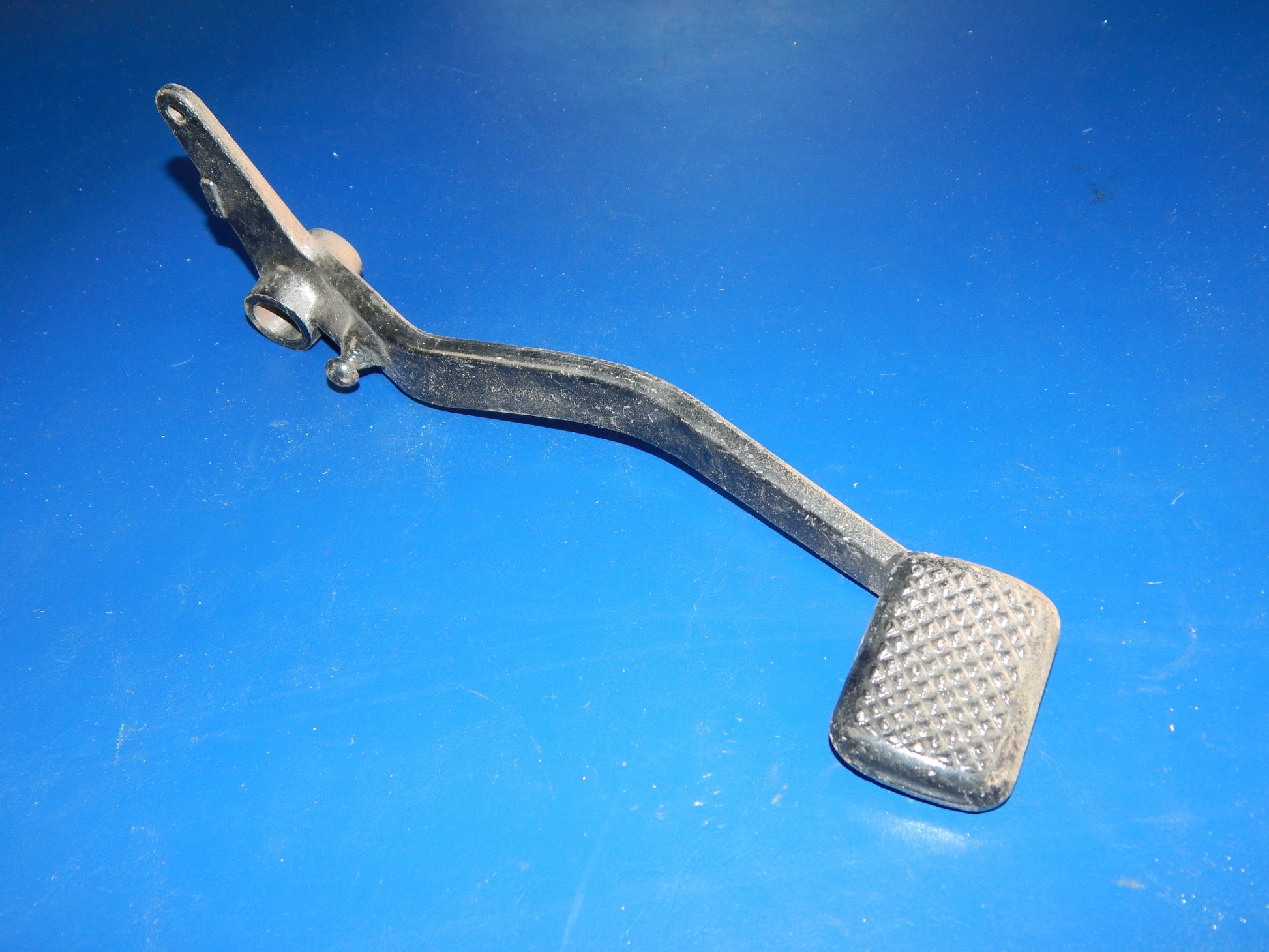 NOS CAGIVA REAR WHEEL BRAKE PEDAL LEVER L=270mm HOLE D=15mm DUCATI MORINI - MotoRaider