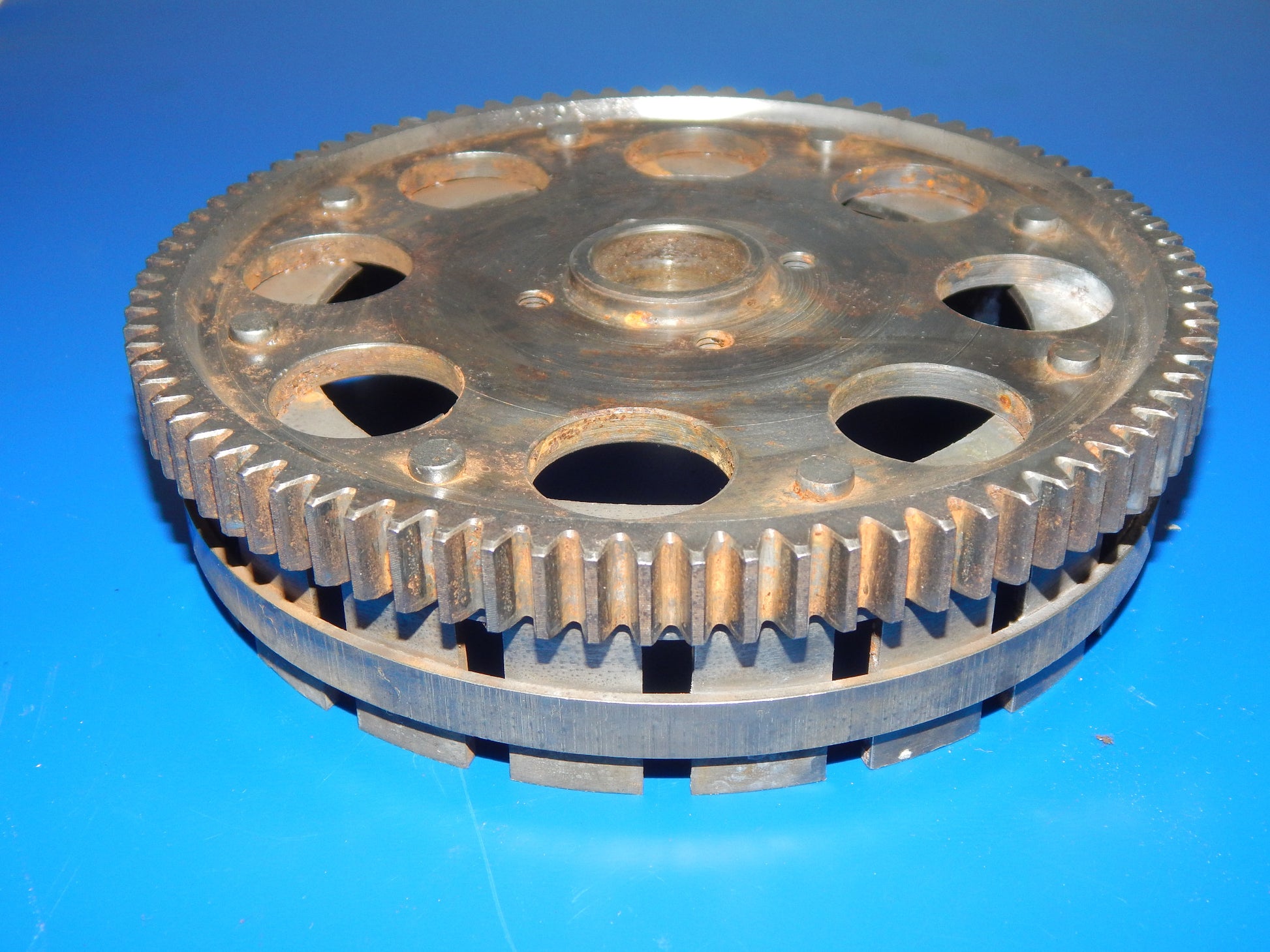 1972-74 HUSQVARNA 250 400 450 CR WR ENGINE MOTOR CLUTCH BASKET VINTAGE - MotoRaider
