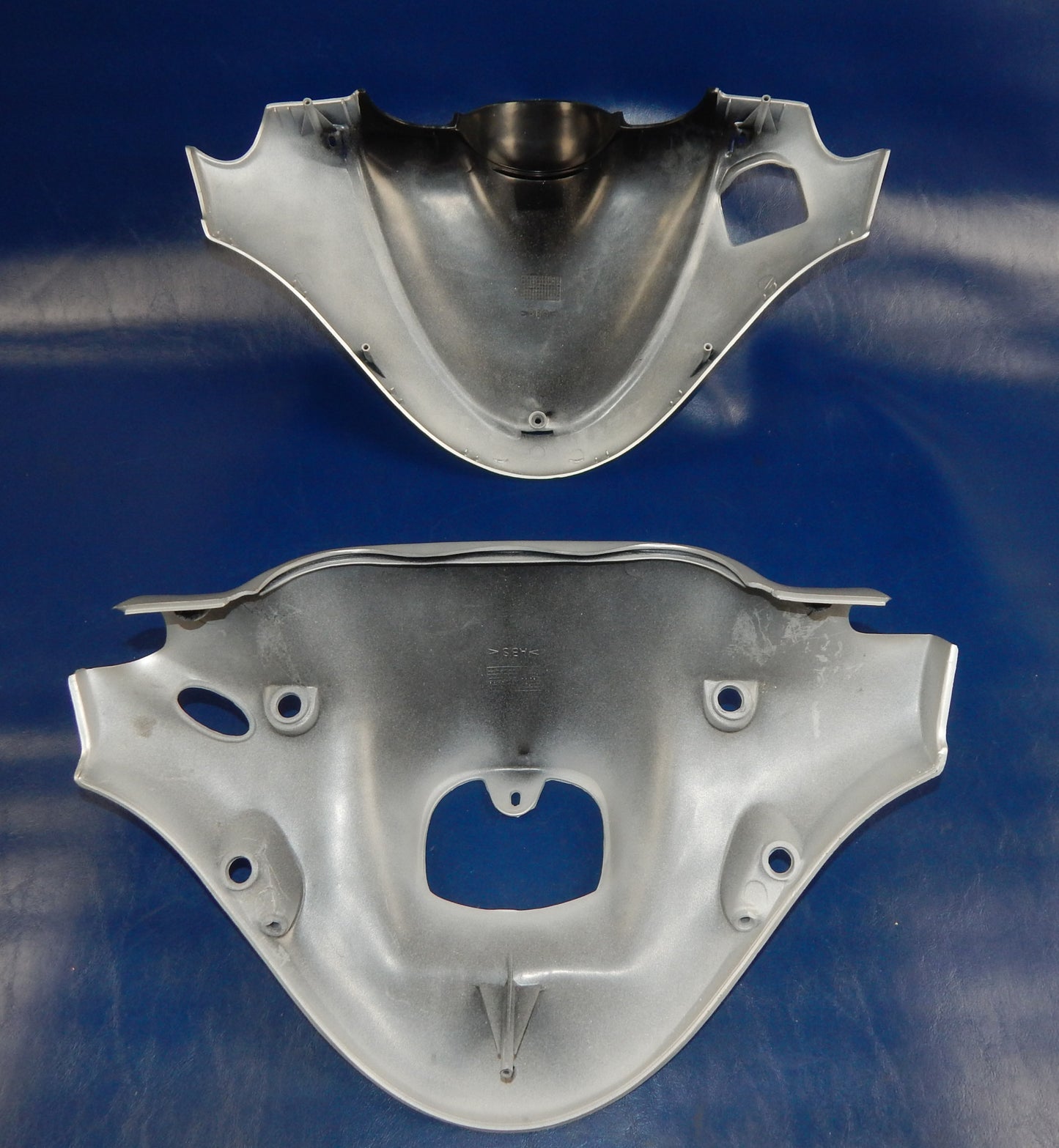 OEM MALAGUTI SCOOTER F15 HANDLEBAR COVER SET MATTE SILVER 071.263.88 07126388 - MotoRaider