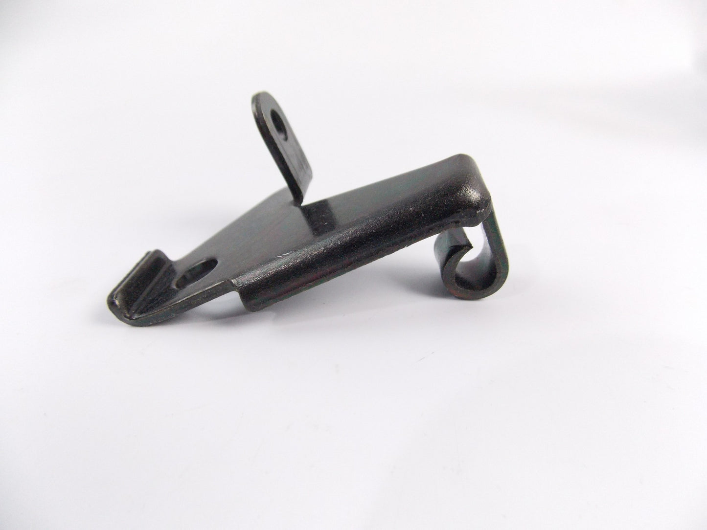 NOS OEM SUZUKI 1989 DR600 HOLDER KICK START 26842-14A02-000 - MotoRaider