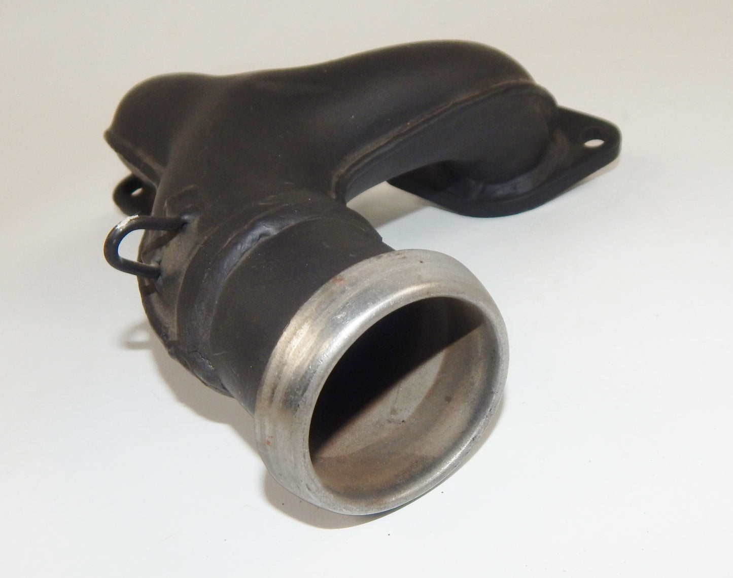 NOS 1972-77 YAMAHA 433 SNOWMOBILE Y EXHAUST PIPE MANIFOLD CONNECTOR VINTAGE - MotoRaider