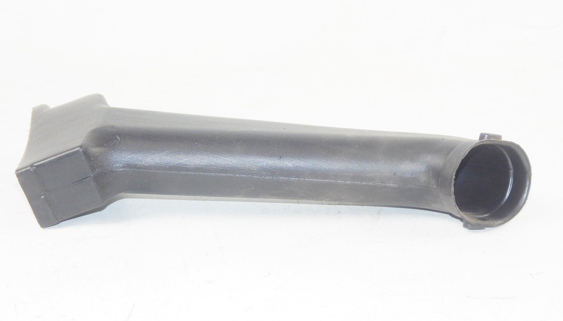 OEM YAMAHA 1983-1985 XVZ1200 XVZ1300 VENTURE FAIRING DUCT #2  26H-2838R-00 - MotoRaider