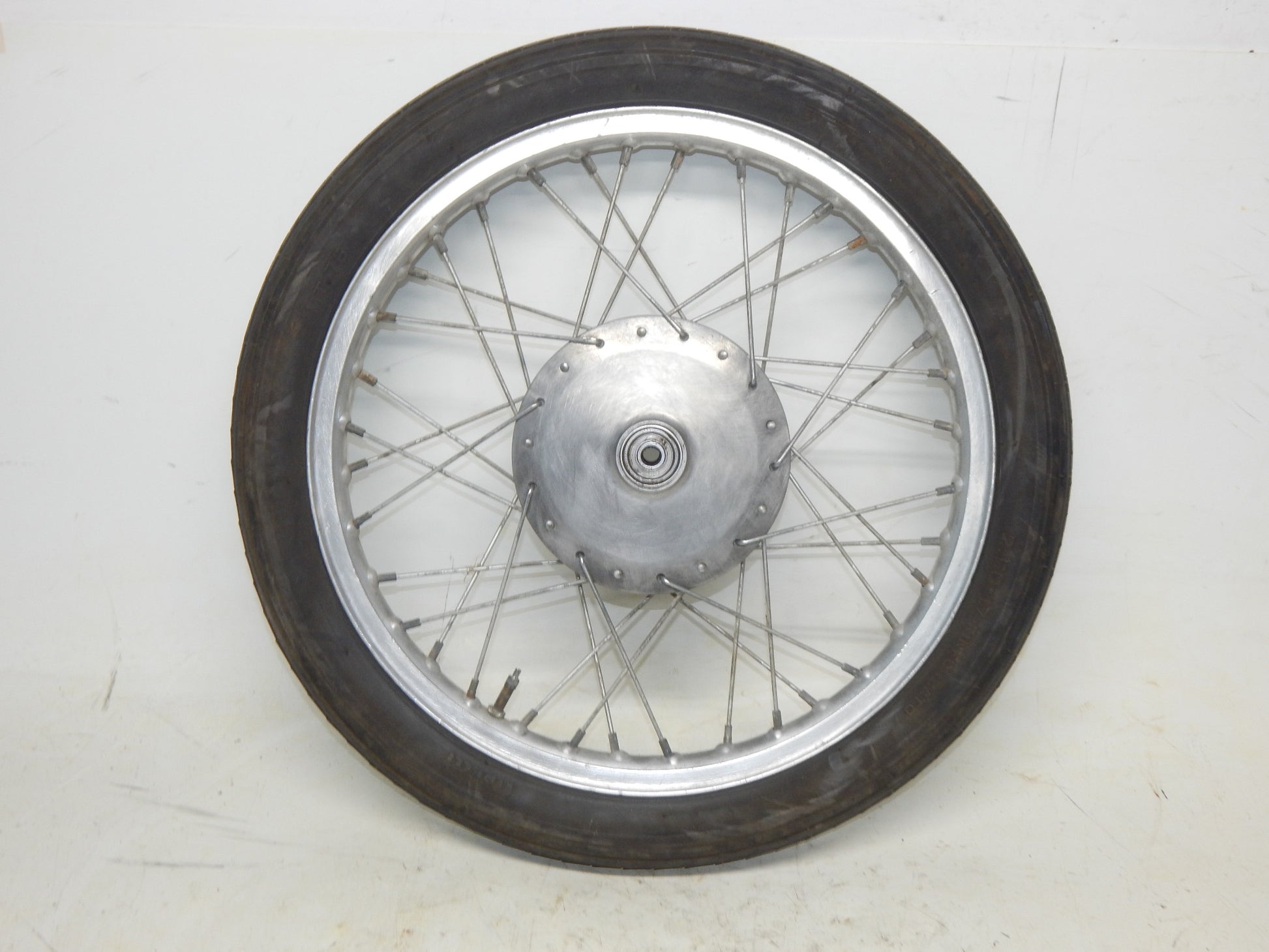 1970's GILERA GIUBILEO 125 FRONT WHEEL 17" RIM HUB SPOKES VINTAGE ITALY - MotoRaider