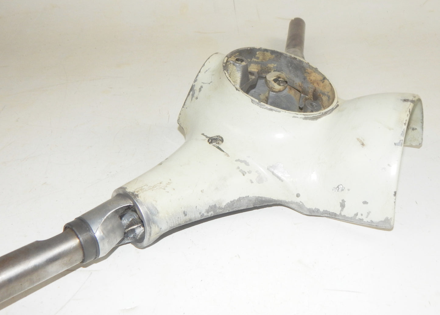 1960 LAMBRETTA LI 150 HEADLIGHT HANDLEBAR TOP COVER TUBES 19-06-1090 VINTAGE - MotoRaider