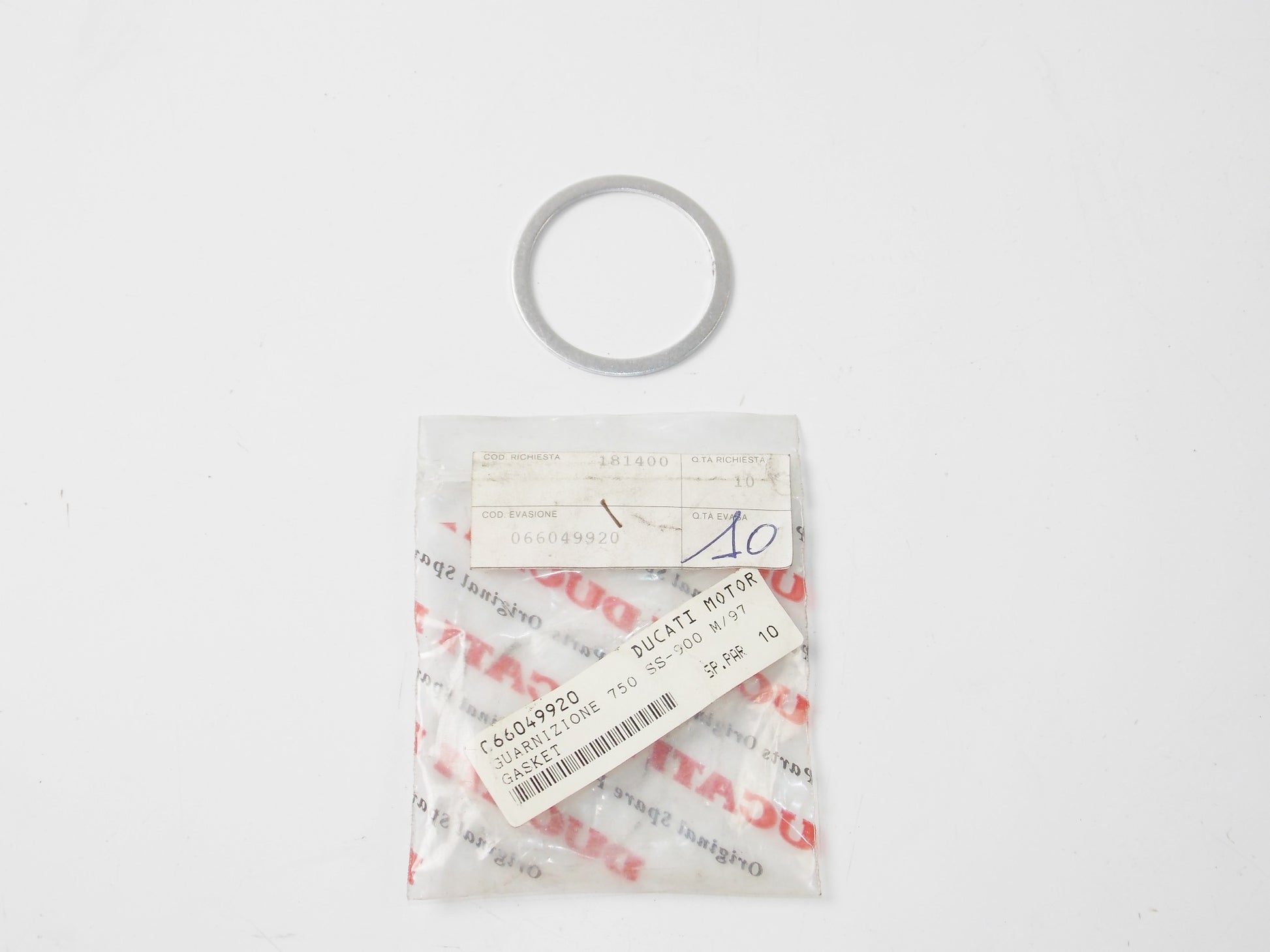 NOS 92-97 DUCATI SS 600 750 900 CAGIVA ELEFANT 750 CAP GASKET SEAL 066049920 - MotoRaider