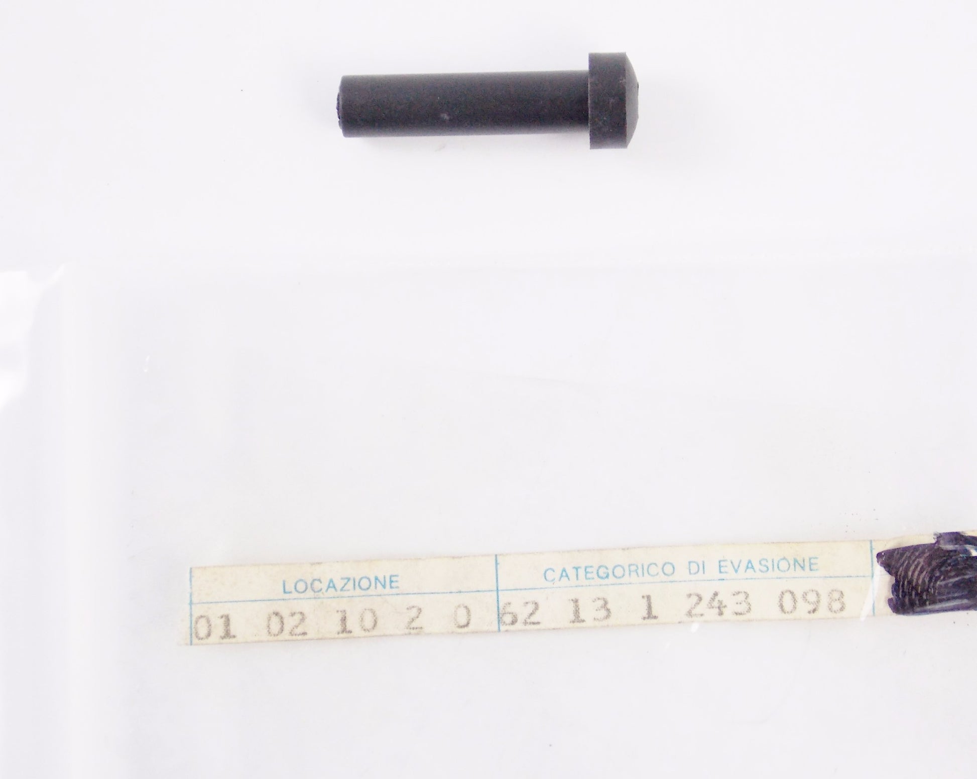 NOS OEM BMW 1974-2001 K 100/75 R 100/60/1100/65/75/80/850/90 SCREW 62131243098 - MotoRaider