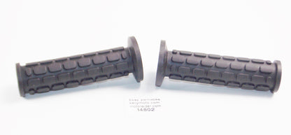 HANDLEBAR BLACK RUBBER HAND GRIPS SCCOTER MOTORCYCLE APRILIA CAGIVA GUZZI MORINI - MotoRaider