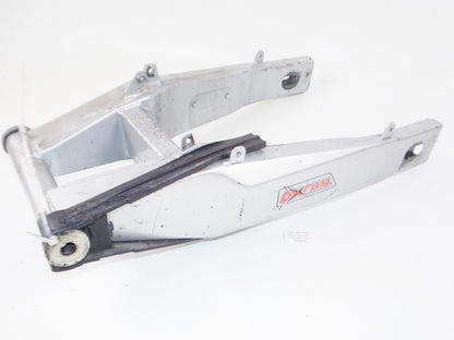 1994-1995 YAMAHA FRZ R600 FRAME CHASSIS SWINGARM - MotoRaider
