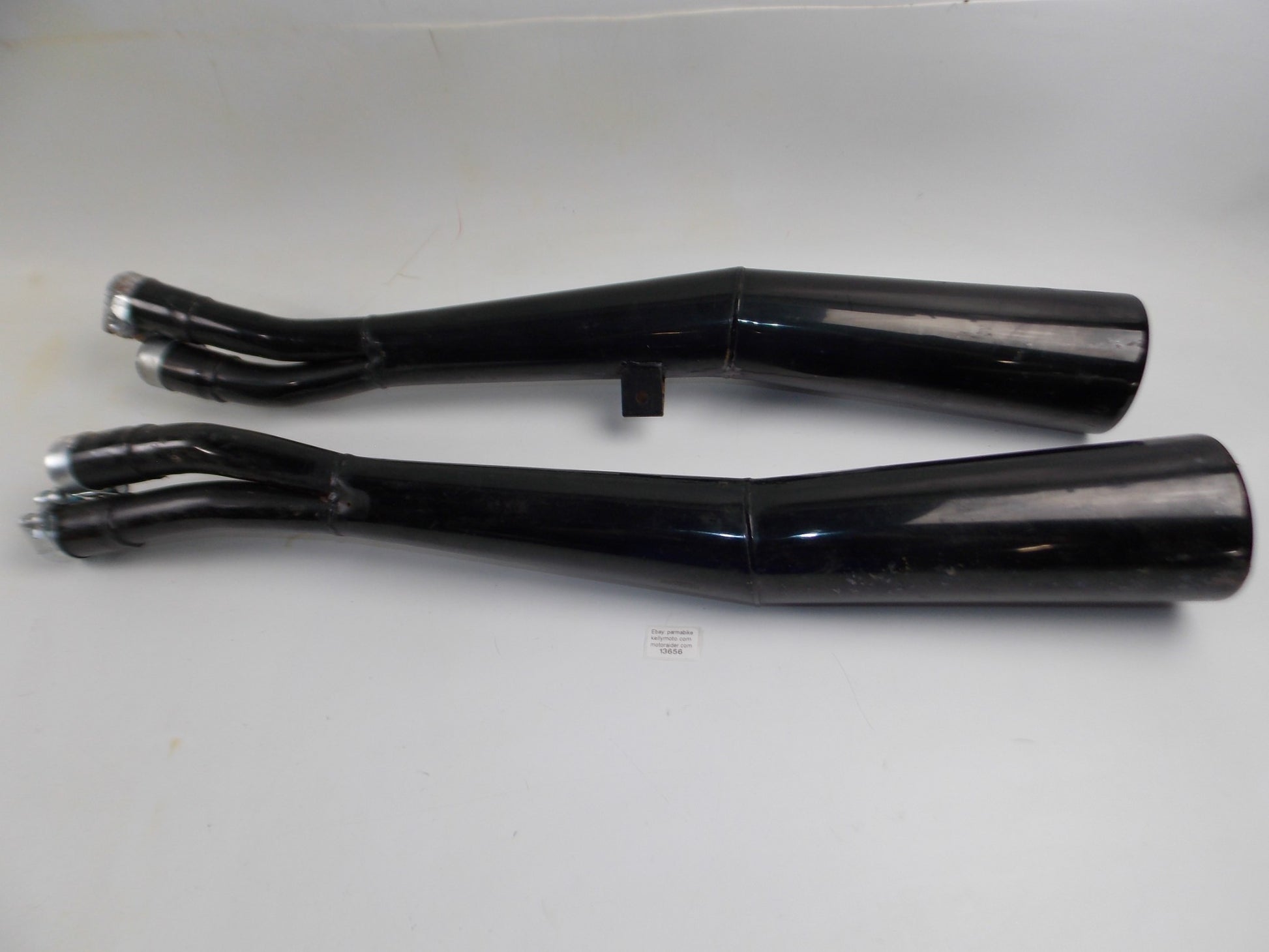 BUSSO 4 IN 2 EXHAUST PIPES MUFFLER BLACK SUZUKI GSX 1100 INLET D=41mm - MotoRaider