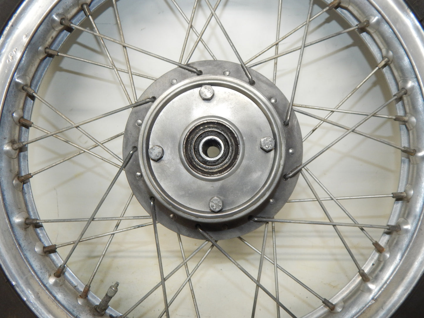 1970's GILERA GIUBILEO 125 REAR WHEEL 17" RIM HUB SPOKE VINTAGE MOTORCYCLE ITALY - MotoRaider