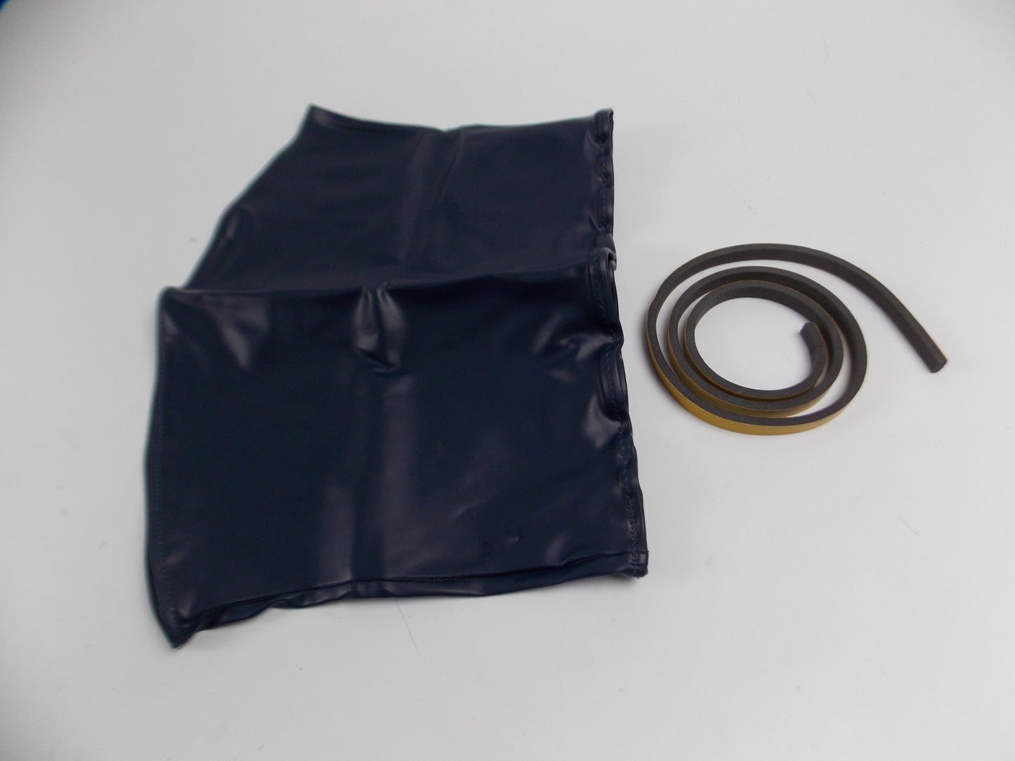 LIMA FULL FACE HELMET NECK COVER SKIRT PROTECTOR RAIN WIDTH=14" MOTORCYCLE - MotoRaider