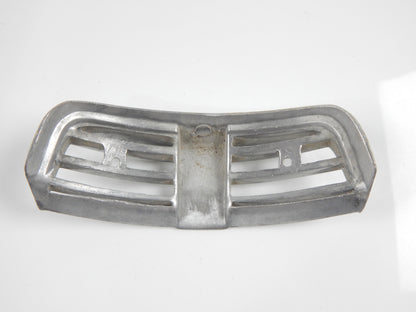 VINTAGE SCOOTER 1959 LAMBRETTA LI 150 REAR FENDER CHASSIS EMBLEM GRILL INNOCENTI - MotoRaider
