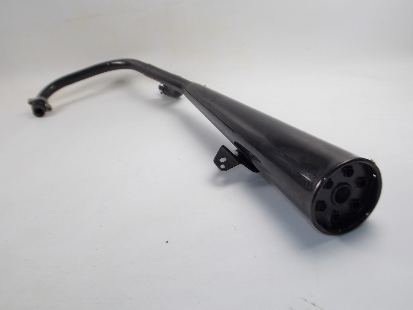 NOS OEM SUZUKI GS550 RIGHT HAND EXHAUST MUFFLER PIPE # 14301-47361 - MotoRaider