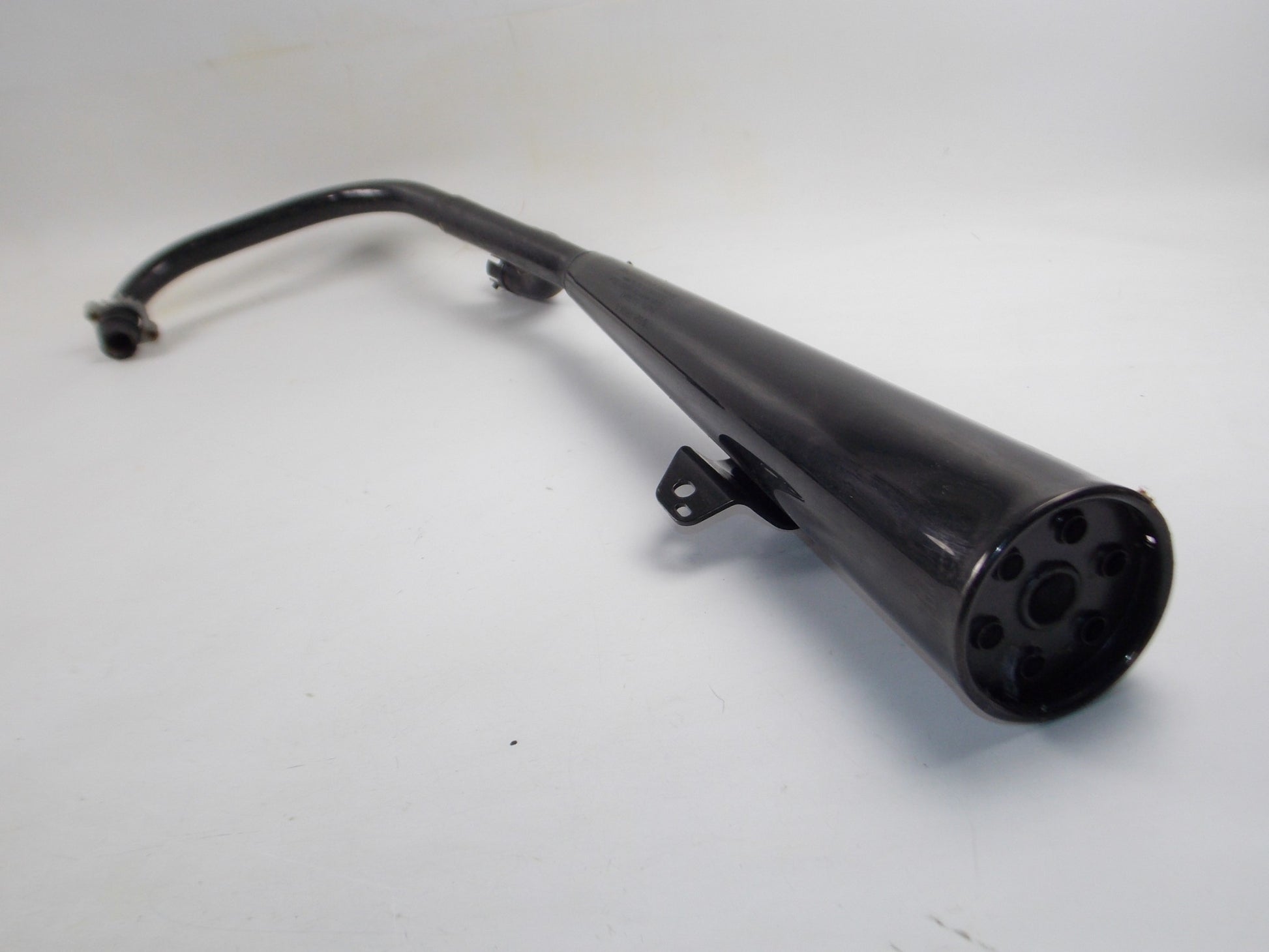 NOS OEM SUZUKI GS550 RIGHT HAND EXHAUST MUFFLER PIPE # 14301-47361 - MotoRaider