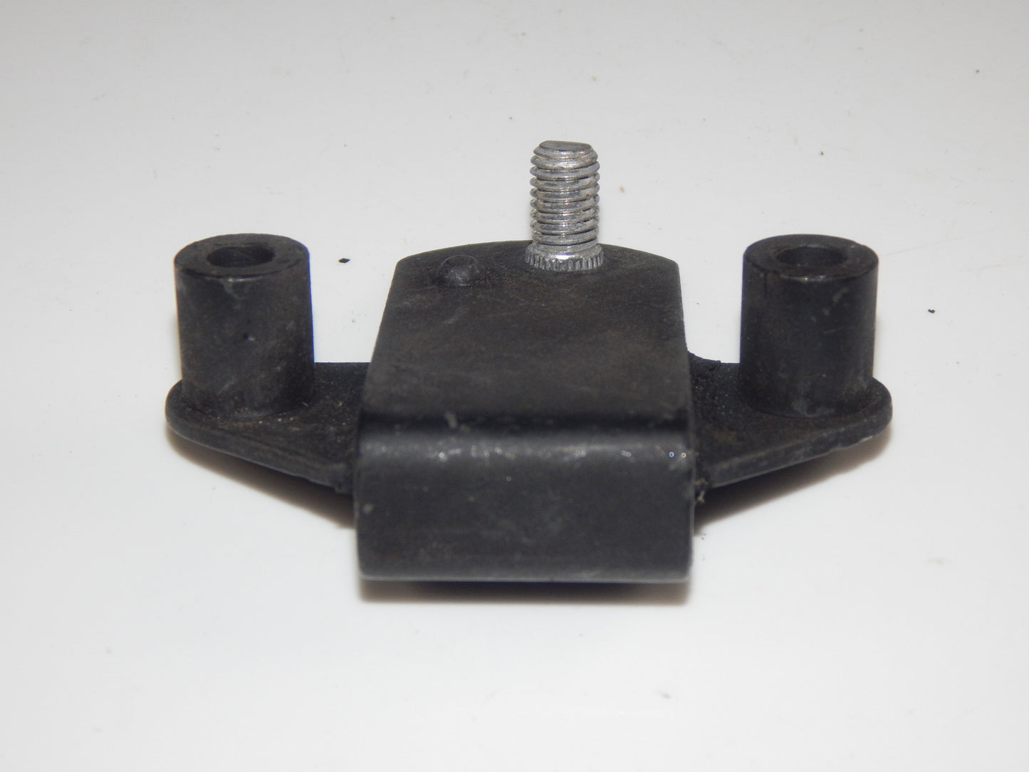 1980's BMW K75 K100 EXHAUST MOUNT MUFLER PIPE BRACKET HANGER 18211454982 VINTAGE - MotoRaider