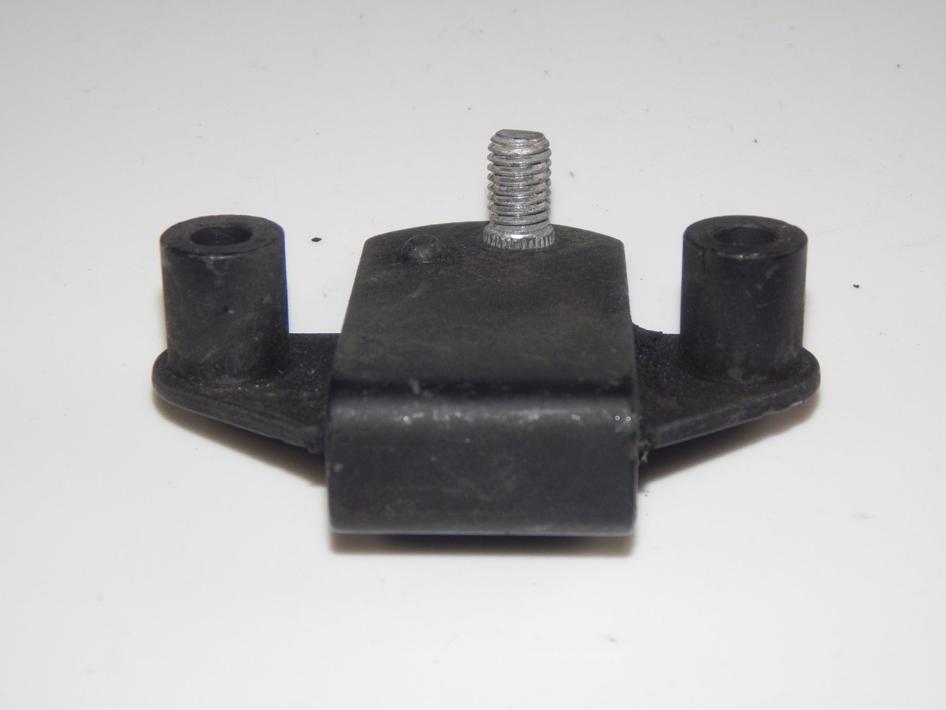 1980's BMW K75 K100 EXHAUST MOUNT MUFLER PIPE BRACKET HANGER 18211454982 VINTAGE - MotoRaider