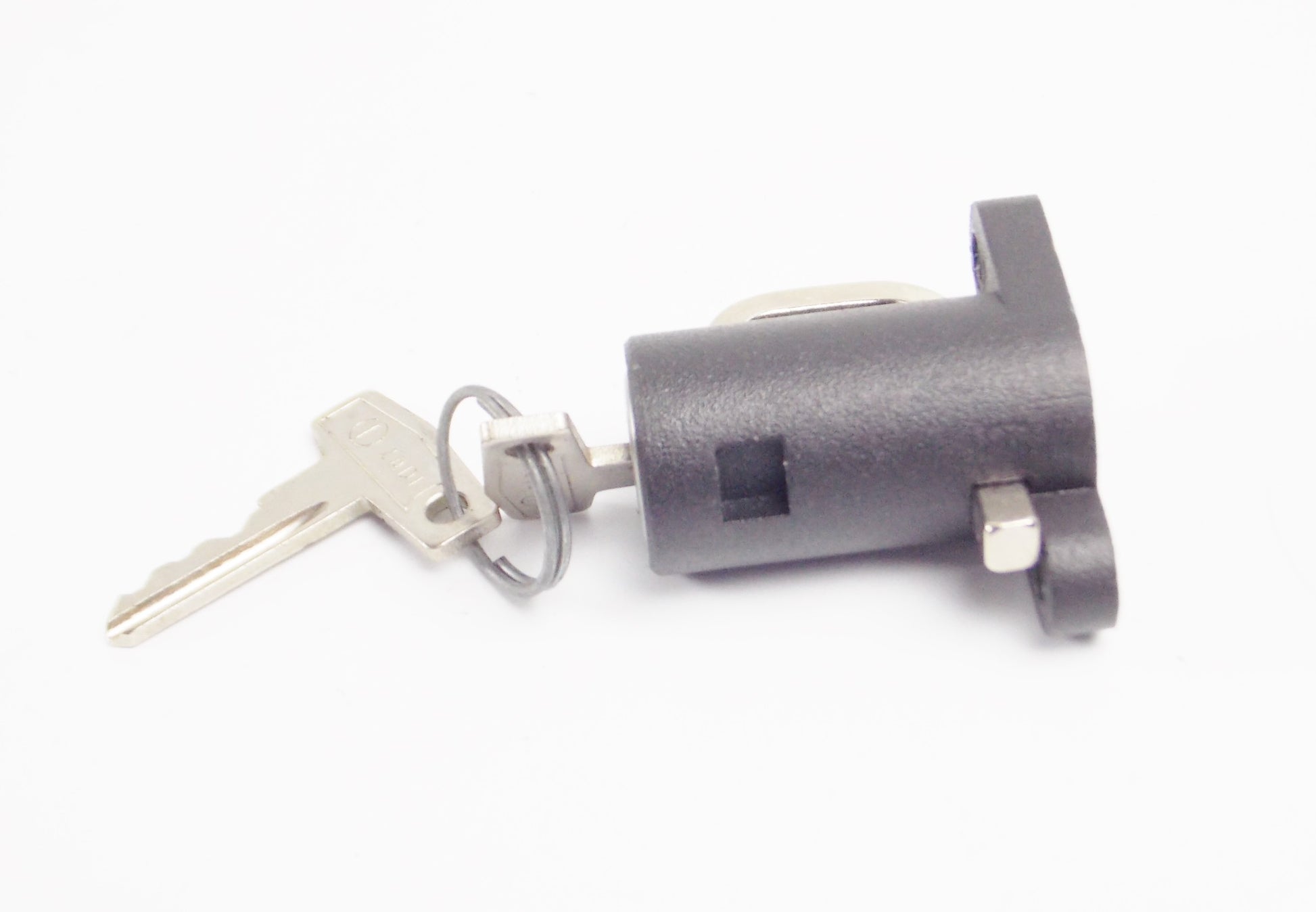 MOTORCYLCE SCOOTER UNIVERSAL HELMET LOCK HOLES DISTANCE =32 mm ZADI - MotoRaider