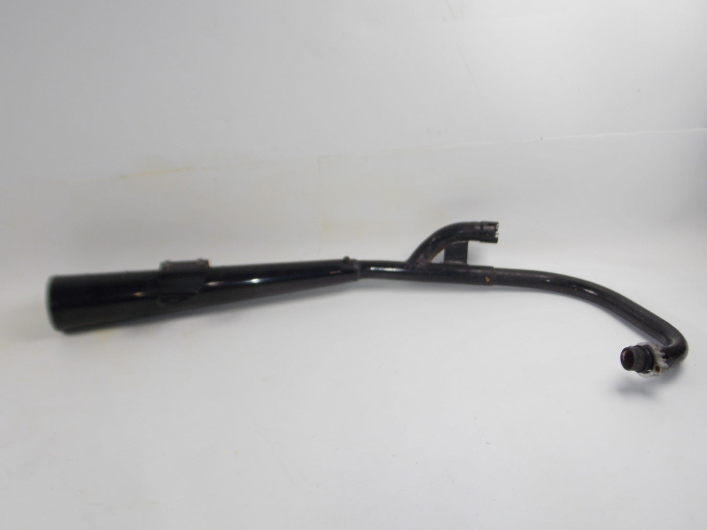 NOS OEM SUZUKI GS550 RIGHT HAND EXHAUST MUFFLER PIPE # 14301-47361 - MotoRaider