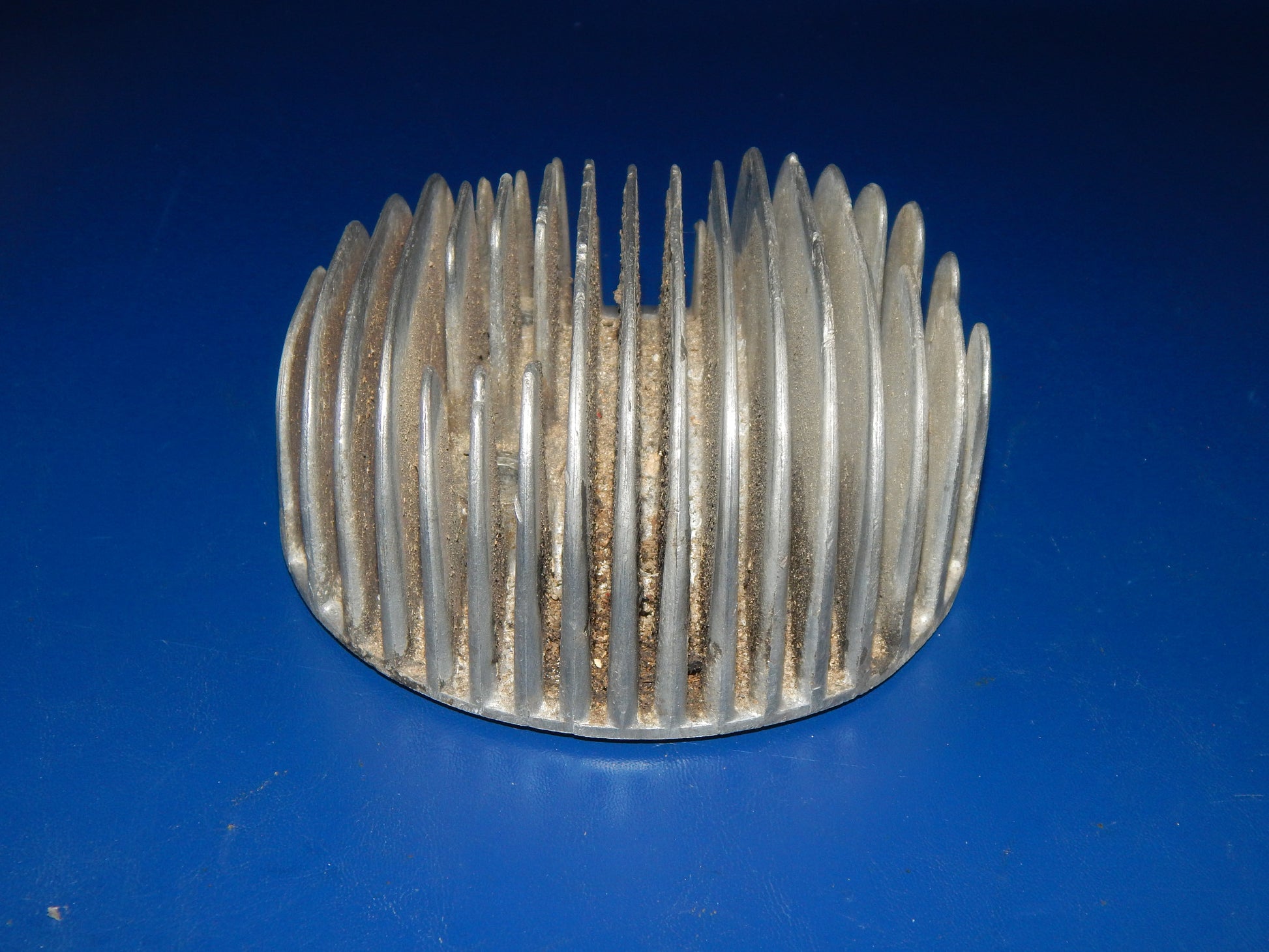VESPA PIAGGIO ENGINE MOTOR CYLINDER HEAD VINTAGE SCOOTER ITALY - MotoRaider