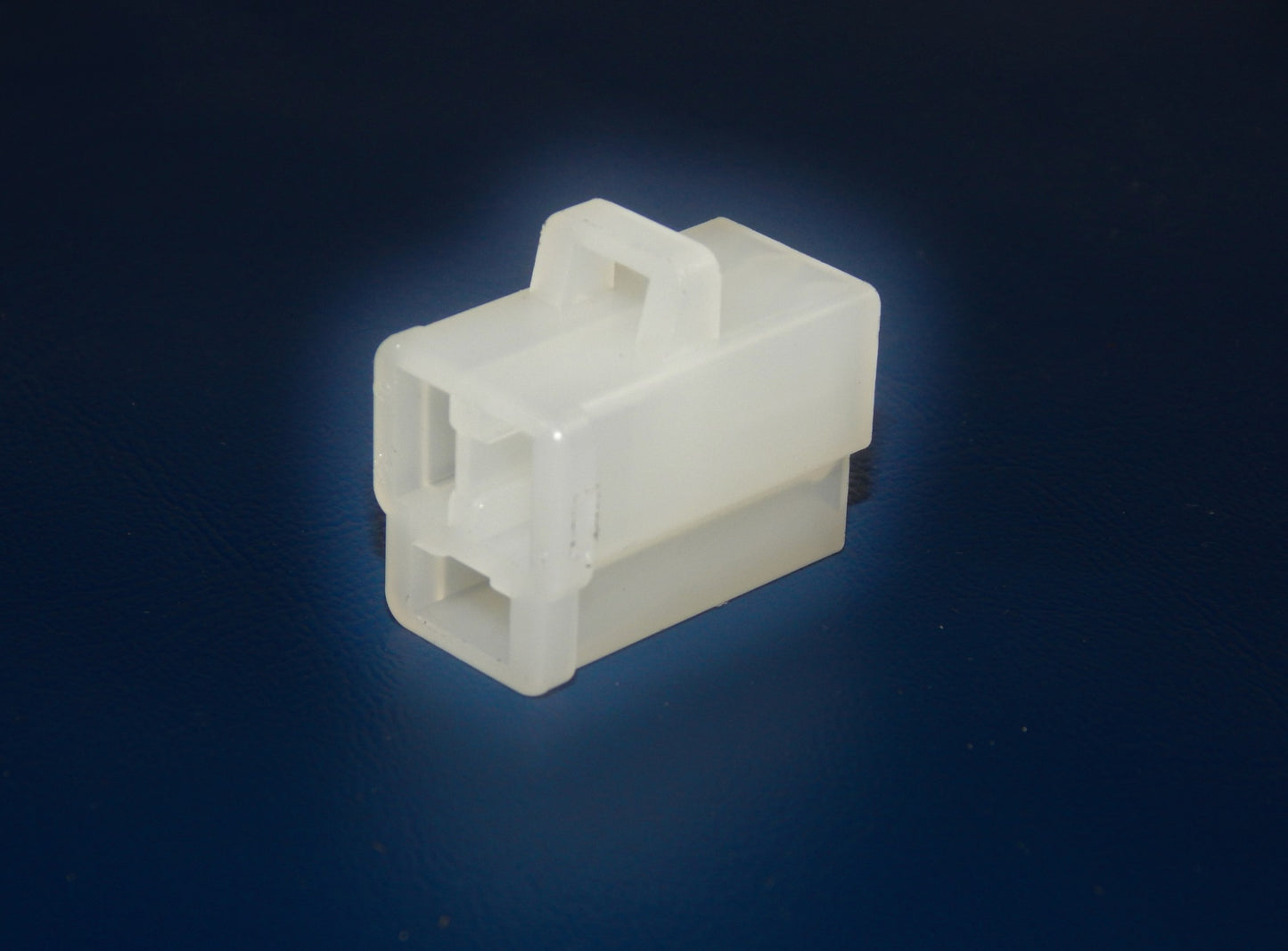 OEM YAMAHA 1985 70ETLK OUTBOARD MOTOR FEMALE INSERT SOCKET (5) + SOCKET - MotoRaider