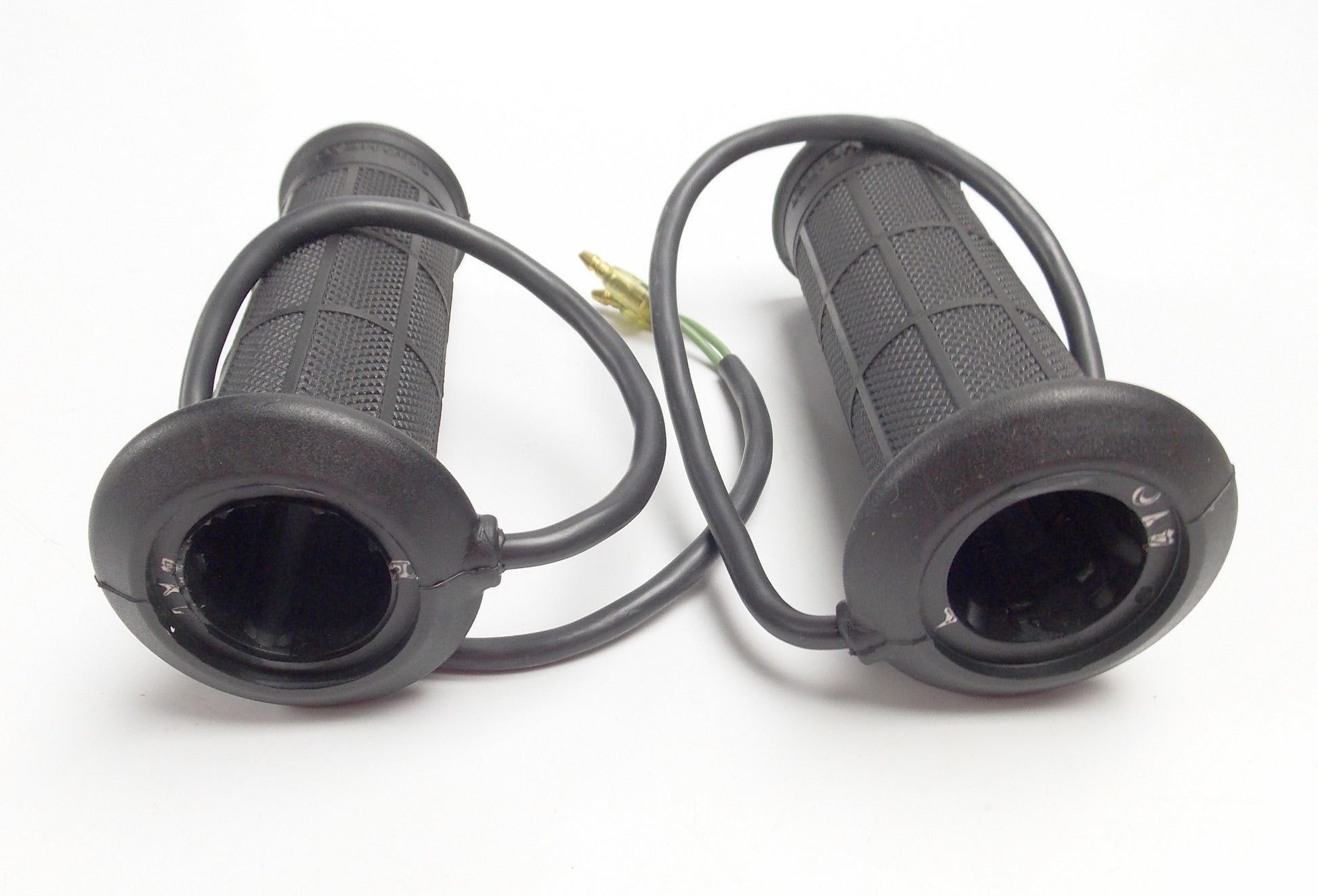 OEM HONDA 2010-2012 CB600 GRIP HEATER KIT (12B) SC. BS 08T50-12B-801 08T5012B801 - MotoRaider