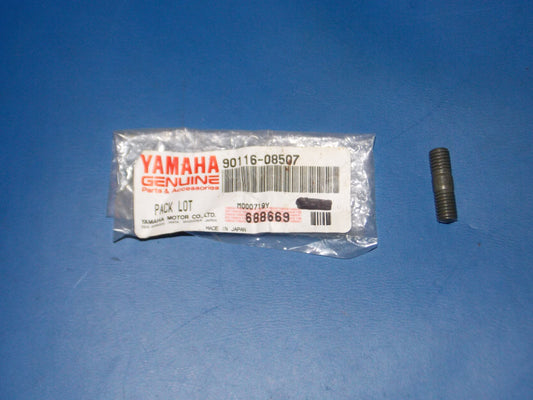 NOS  1988-2007 YAMAHA YFS200 YFZ350 YFA1  STUD BOLT  90116-08507 - MotoRaider