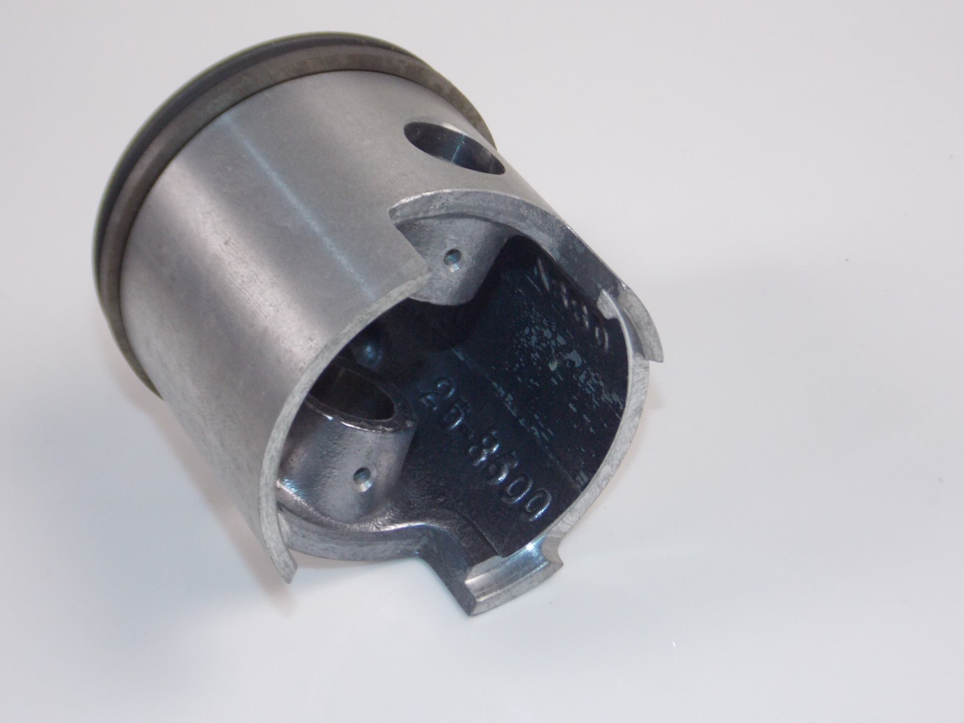 NOS ASSO WERKE 25-8600 BETA 3424 PISTON 55.6MM+14MM PIN+CIRCLIPS+RINGS 16247 - MotoRaider
