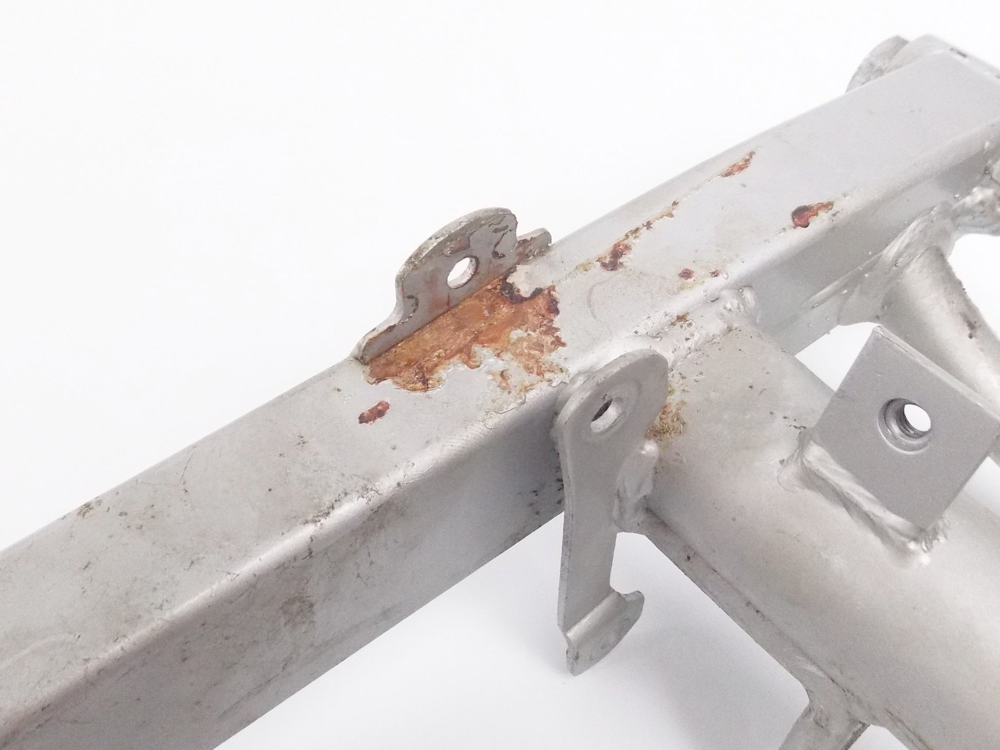 1986 CAGIVA ELEFANTRE 125 FRAME CHASSIS SWING ARM+PIVOT AXLE L=250mm D=15mm - MotoRaider