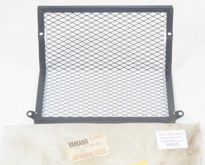 OEM YAMAHA 1986-1993 VENTURE XVZ13 FRONT FAIRING GRILL COVER 1NL-28365-00 - MotoRaider
