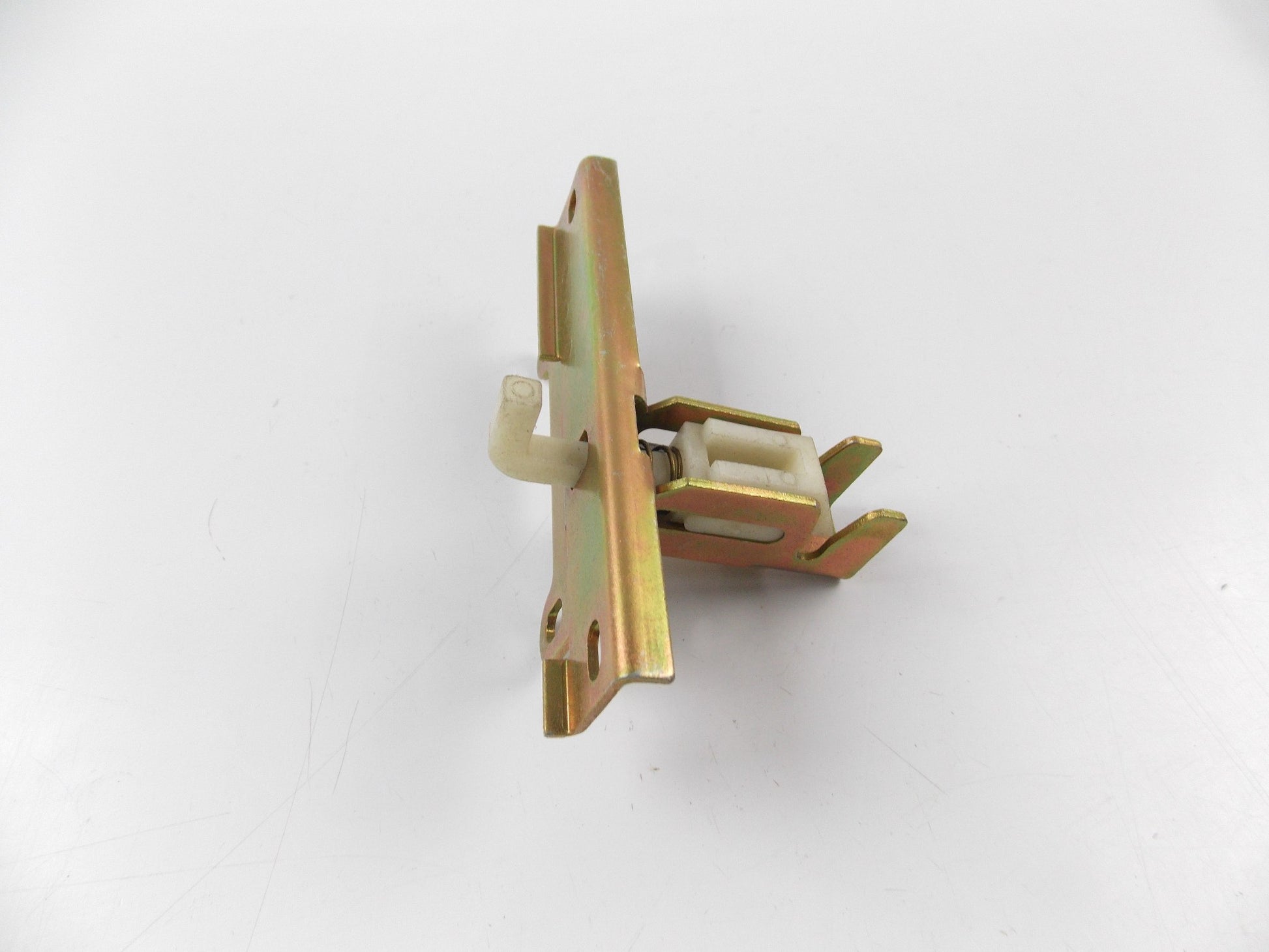 NOS OEM CAGIVA 1987 ALETTA ORO 125-S2 SEAT SADDLE LOCK LATCH 800046895 - MotoRaider