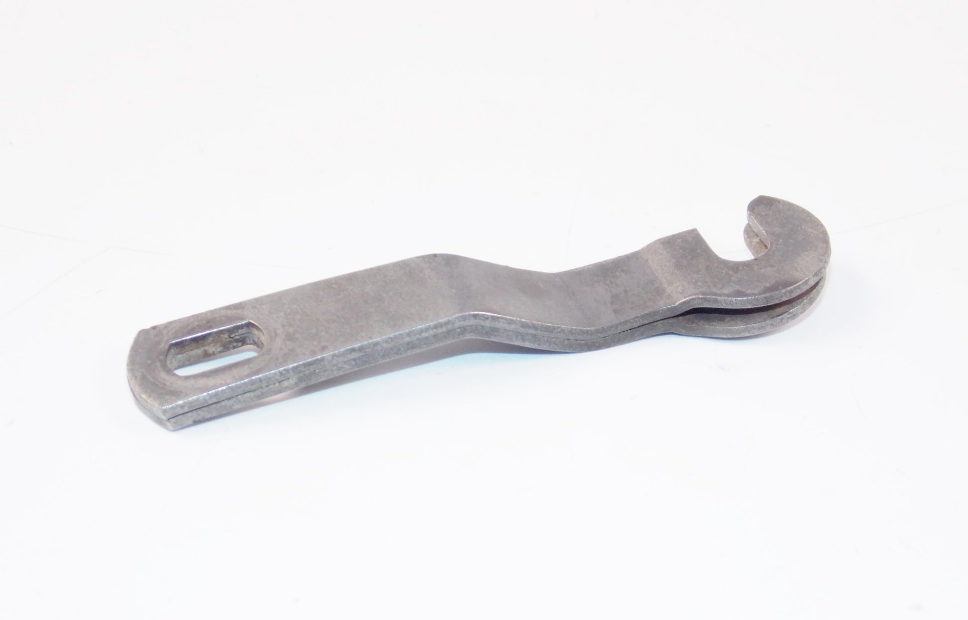 1975-1976 HUSQVARNA 125 CROSS DECLUTCHING SHAFT ACTUATOR LEVER ARM 161072301 - MotoRaider