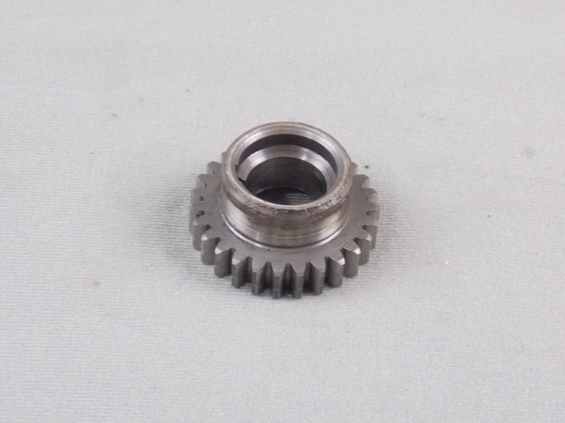 1976 YAMAHA YZ 400 ENGINE PRIMARY DRIVE GEAR 27T YZ400 MOTOR - MotoRaider