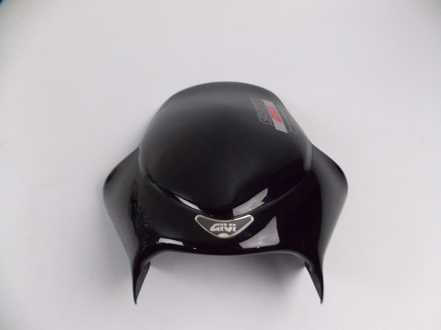 GIVI UNIVERSAL MOTORCYCLE WINDSCREEN ACRYLIC SMOKE BLACK 240N902 H=33cm W=36,5cm - MotoRaider