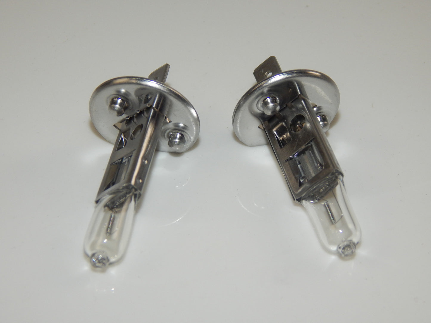 2 OSRAM H1 64150 HALOGEN HEADLIGHT BULB 12 VOLT 55W P14,5S MOTORCYCLE AUTOMOTIVE - MotoRaider