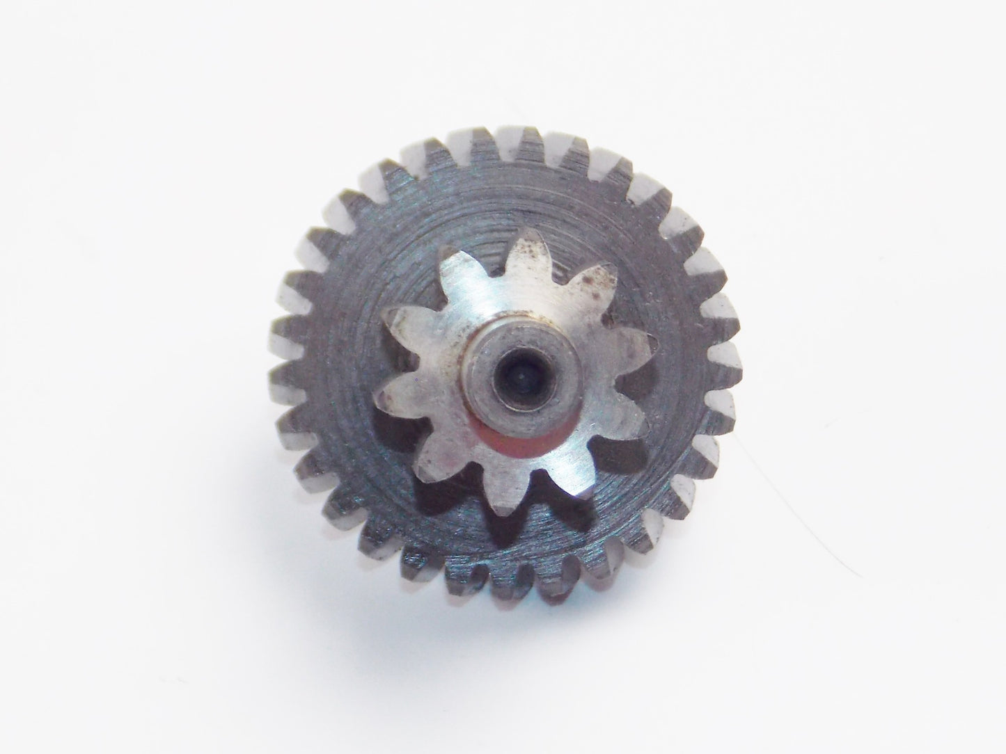 OEM PIAGGIO BOSS BRAVO Si MOPED Z10 Z29 REAR WHEEL GEARWHEEL SHAFT DRIVE 178696 - MotoRaider